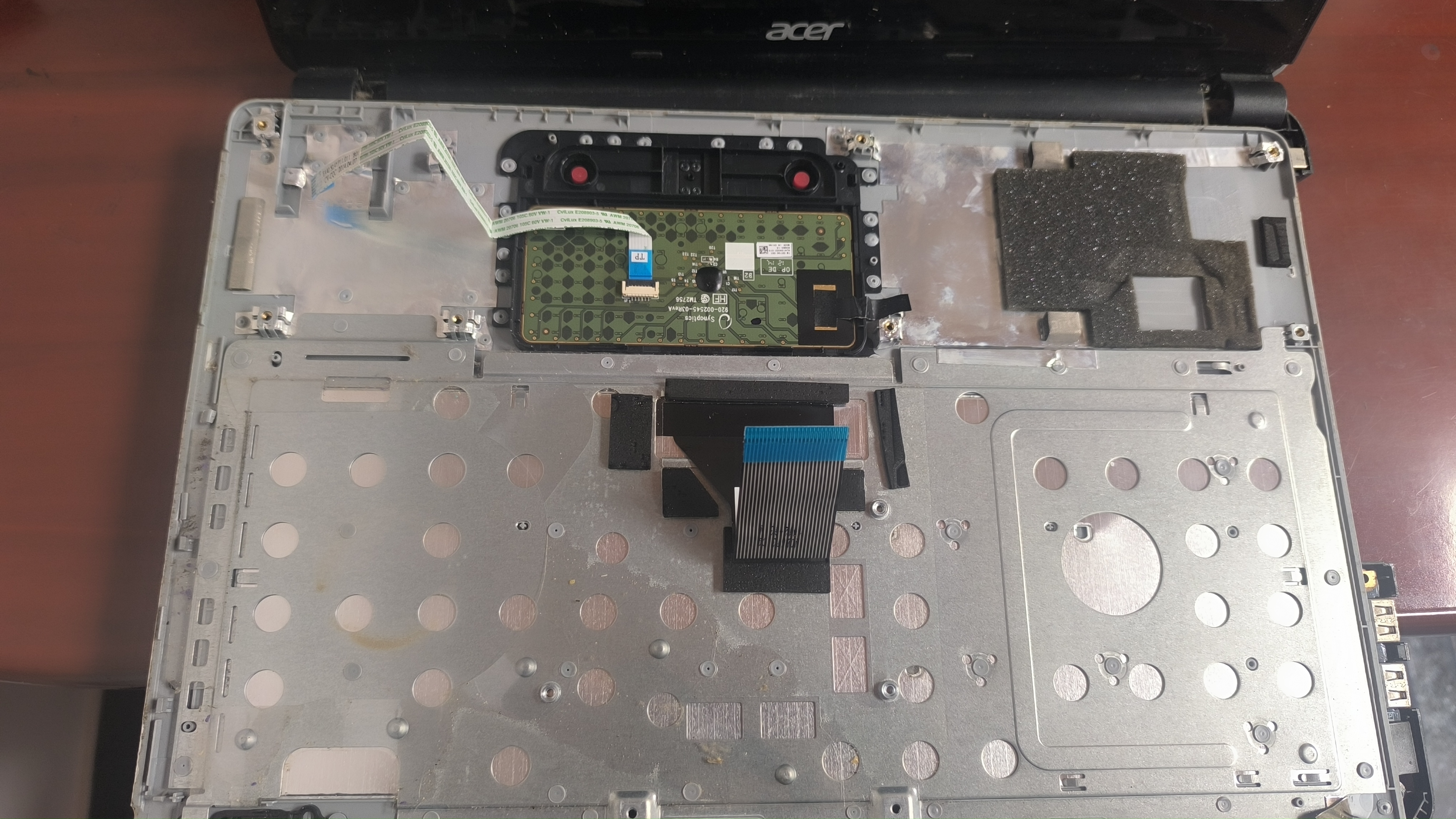 Trabajo en computador — Caso 2 — foto 2